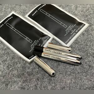 2 Marc Jacobs BLAQUER GEL EYE CRAYON NEW